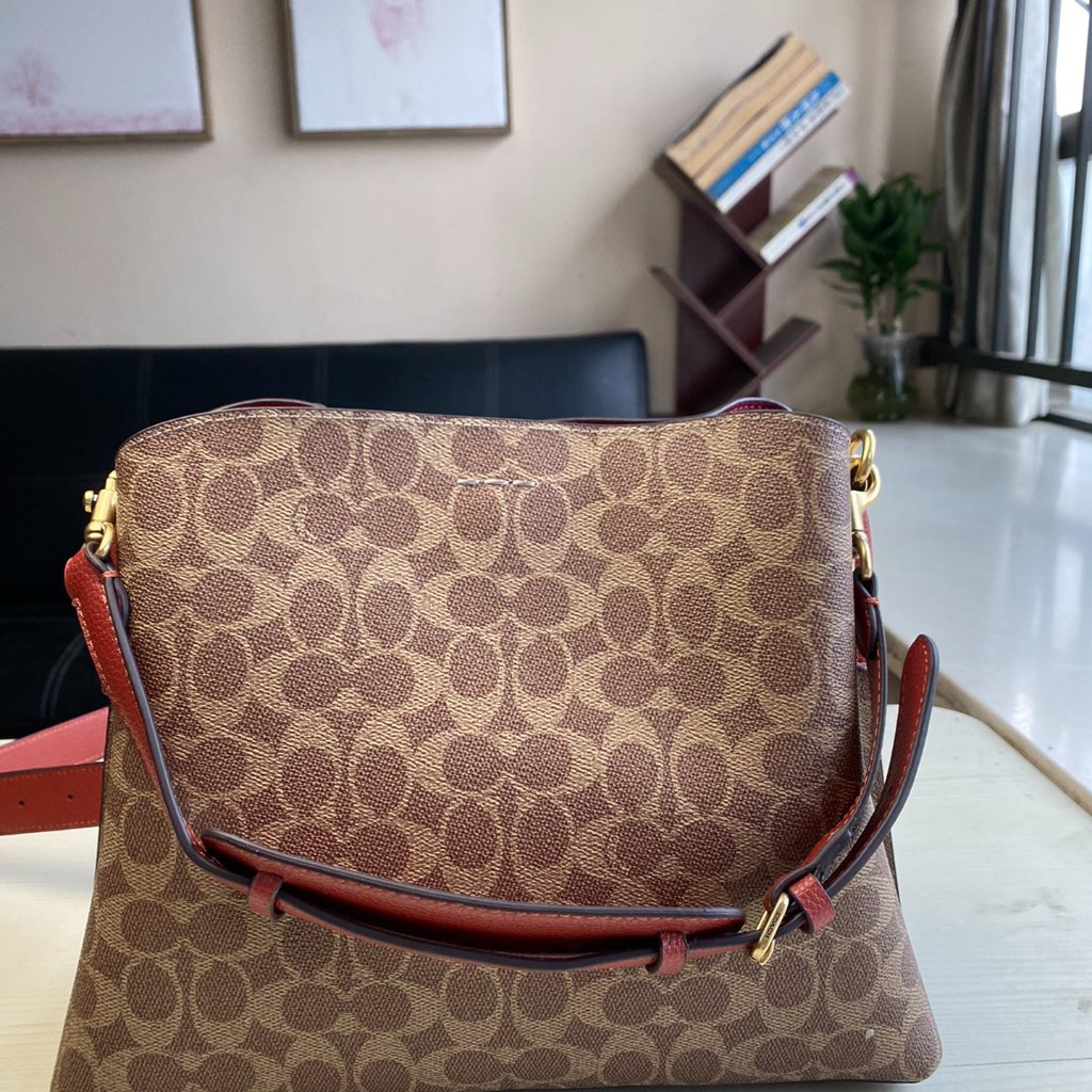 Coach Willow Bucket Bag